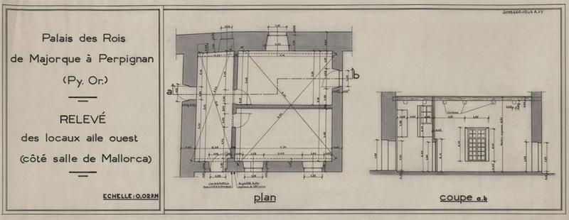 Palais des Rois de Majorque ; aile Ouest ; coté salle de Majorque ; relevé : plan et coupe ab.