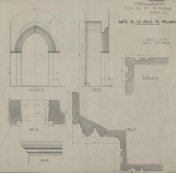 Palais des Rois de Majorque ; porte de la Salle Mallorca : détail du tailloir, coupe EF et détail de G éch. 1/2 ; élévation et coupe CD éch. 1/20.