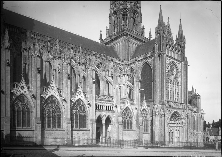 Façade sud et transept sud