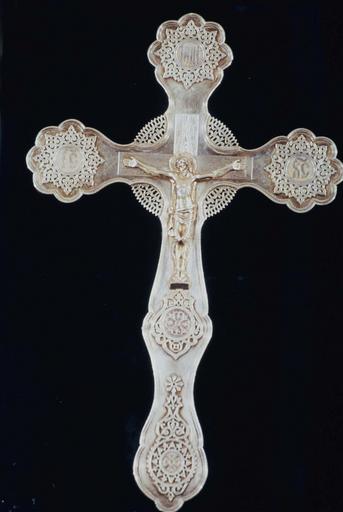 croix - © Ministère de la Culture (France), Médiathèque du patrimoine et de la photographie (objets mobiliers), tous droits réservés