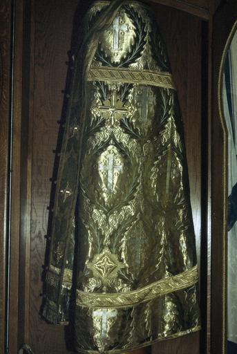 chasuble - © Ministère de la Culture (France), Médiathèque du patrimoine et de la photographie (objets mobiliers), tous droits réservés