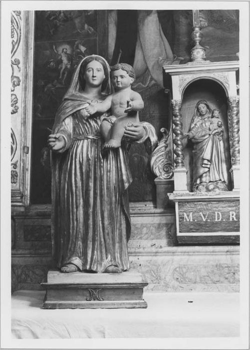 statuette : Vierge à l'Enfant, vue générale - © Ministère de la Culture (France), Médiathèque du patrimoine et de la photographie, diffusion RMN-GP