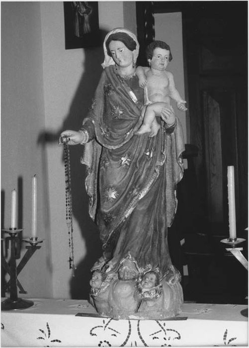 statue : Vierge à l’enfant, vue générale - © Ministère de la Culture (France), Médiathèque du patrimoine et de la photographie, diffusion RMN-GP