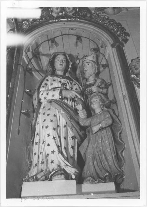 groupe sculpté : Sainte Anne, la Vierge et Joachim, vue générale