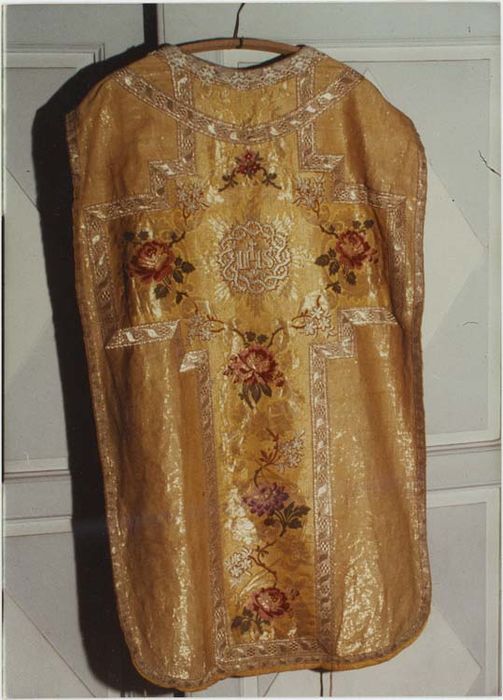 chasuble (ornement doré), vue générale - © Ministère de la Culture (France), Médiathèque du patrimoine et de la photographie, diffusion RMN-GP