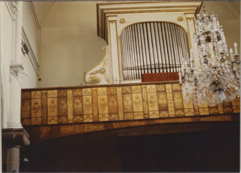 Orgue de tribune : buffet d'orgue