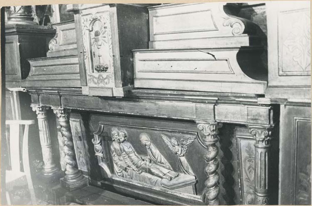 autel et retable de la Nativité, 2 tableaux : l'Adoration des bergers, le Père éternel, bas-relief : la Mort de saint Joseph - © Ministère de la Culture (France), Médiathèque du patrimoine et de la photographie, diffusion GrandPalaisRmn Photo