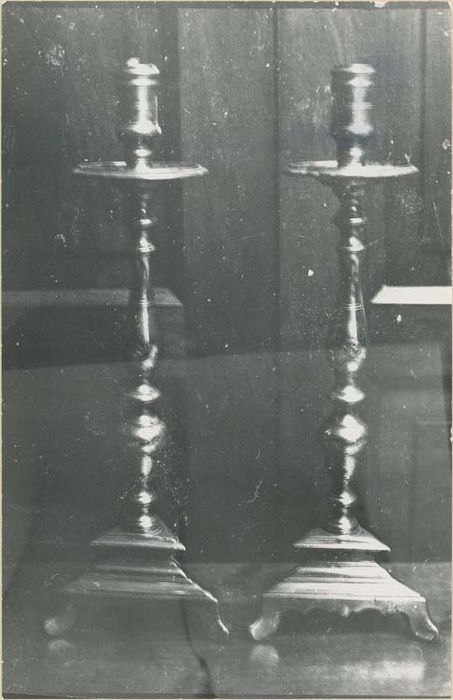 2 chandeliers des Ames du Purgatoire - © Ministère de la Culture (France), Médiathèque du patrimoine et de la photographie, diffusion GrandPalaisRmn Photo