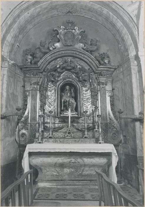 autel, retable, 6 chandeliers et croix d'autel de la chapelle de Notre-Dame-des-sept-douleurs - © Ministère de la Culture (France), Médiathèque du patrimoine et de la photographie, diffusion GrandPalaisRmn Photo