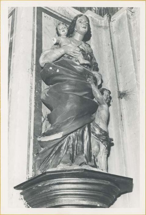 statue : Charité (la) - © Ministère de la Culture (France), Médiathèque du patrimoine et de la photographie, diffusion GrandPalaisRmn Photo