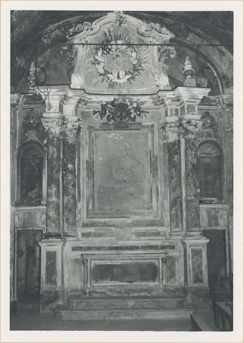 autel, retable, 2 niches, tableau : l'Invention de la Croix par sainte Hélène - © Ministère de la Culture (France), Médiathèque du patrimoine et de la photographie, diffusion GrandPalaisRmn Photo