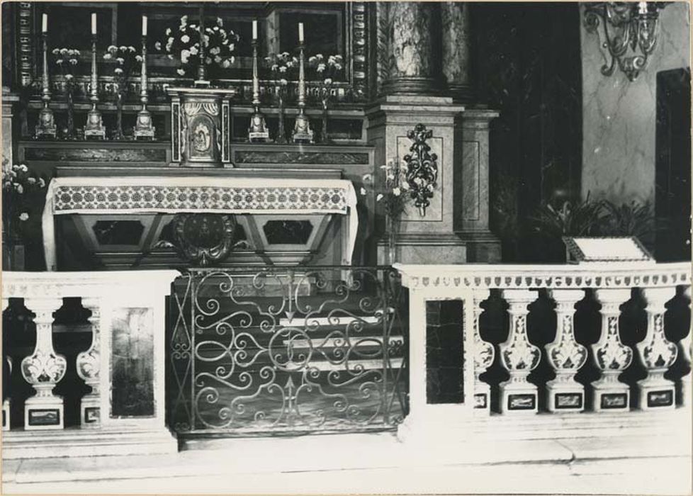 clôture de chapelle (table de communion) - © Ministère de la Culture (France), Médiathèque du patrimoine et de la photographie, diffusion GrandPalaisRmn Photo