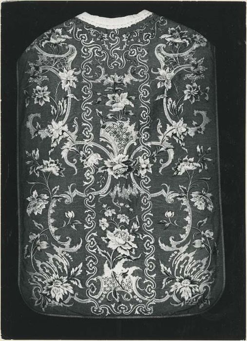 chasuble, étole, manipule