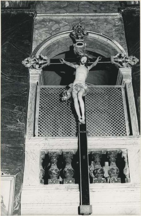 statue : Christ en croix - © Ministère de la Culture (France), Médiathèque du patrimoine et de la photographie, diffusion GrandPalaisRmn Photo