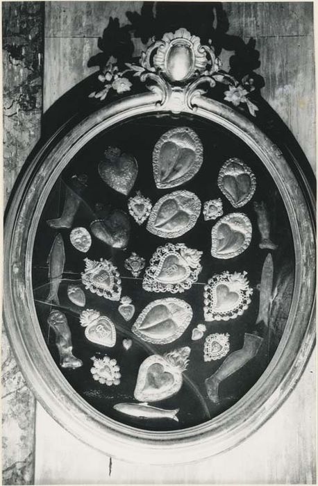 ex-voto : coeurs, jambes, poissons - © Ministère de la Culture (France), Médiathèque du patrimoine et de la photographie, diffusion GrandPalaisRmn Photo