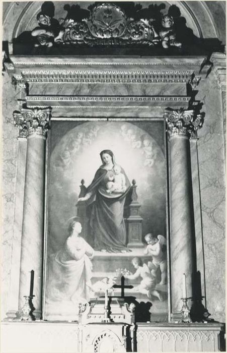 autel retable de la chapelle Saint-Joseph, tableau : la Vierge à l'Enfant adorée par un ange - © Ministère de la Culture (France), Médiathèque du patrimoine et de la photographie, diffusion GrandPalaisRmn Photo