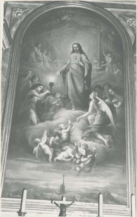 autel retable du Sacré-Coeur, tableau : le Sacré-Coeur debout sur une gloire de nuages entouré d'angelots - © Ministère de la Culture (France), Médiathèque du patrimoine et de la photographie, diffusion GrandPalaisRmn Photo