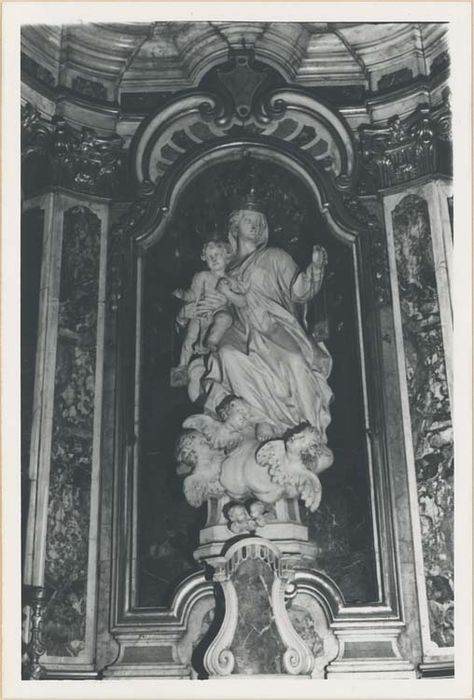 autel et retable de la chapelle du Carmel, statue : Vierge à l'Enfant, clôture