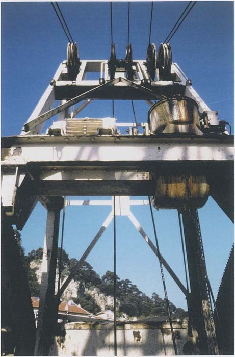 machine à lever : grue Applevage électrique n°14
