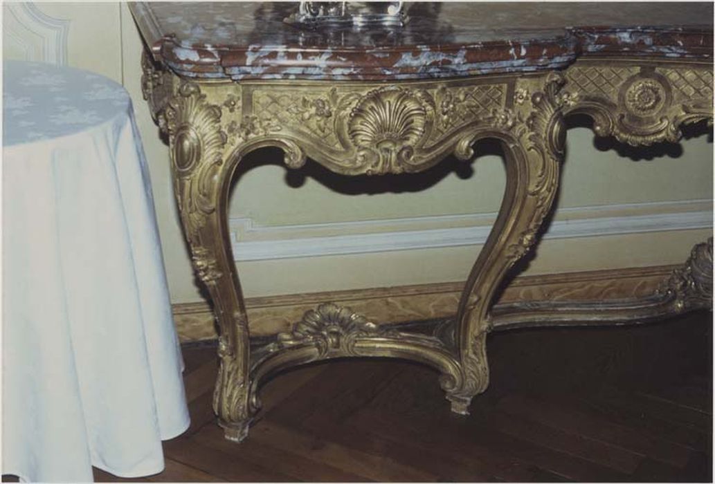 console de style Louis XV