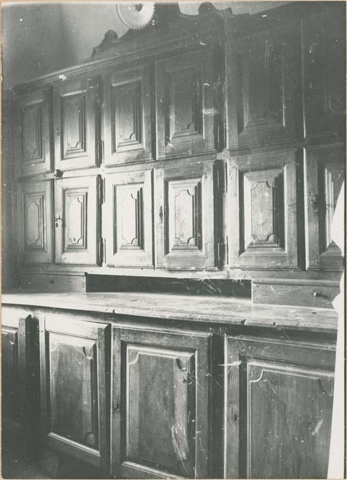 armoire de sacristie - © Ministère de la Culture (France), Médiathèque du patrimoine et de la photographie, diffusion GrandPalaisRmn Photo