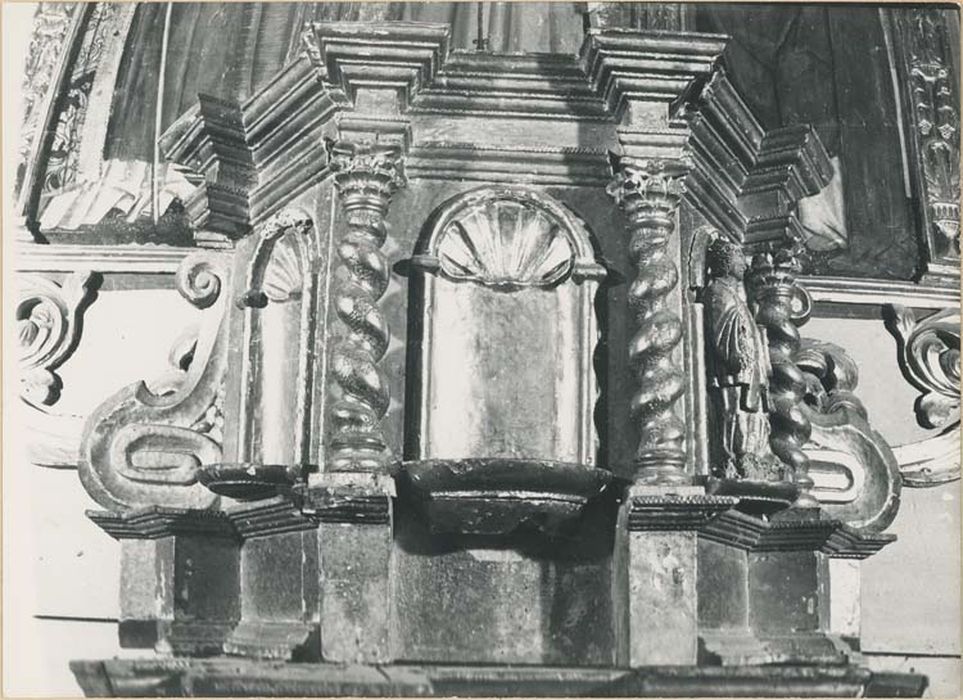 autel, retable, tabernacle, gradins d'autel, triptyque de Saint Laurent (maître-autel)