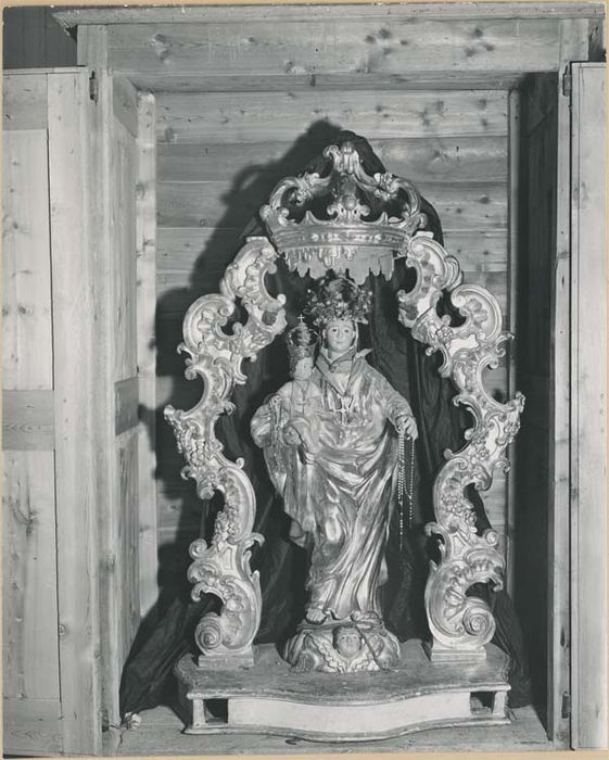 statue et dais de procession : Vierge à l'Enfant