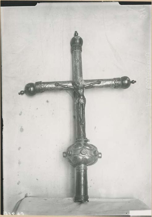 croix de procession - © Ministère de la Culture (France), Médiathèque du patrimoine et de la photographie, diffusion GrandPalaisRmn Photo