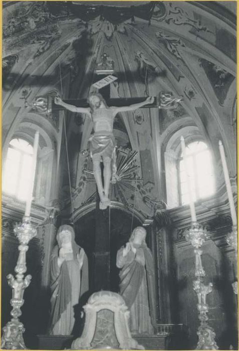 calvaire : Christ en croix, la Vierge, Saint Jean - © Ministère de la Culture (France), Médiathèque du patrimoine et de la photographie, diffusion GrandPalaisRmn Photo