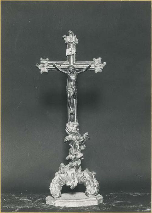exposition, croix d'autel et 14 chandeliers, canon d'autel - © Ministère de la Culture (France), Médiathèque du patrimoine et de la photographie, diffusion GrandPalaisRmn Photo