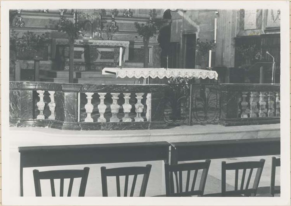 clôture de choeur (balustrade et appui de communion) - © Ministère de la Culture (France), Médiathèque du patrimoine et de la photographie, diffusion GrandPalaisRmn Photo