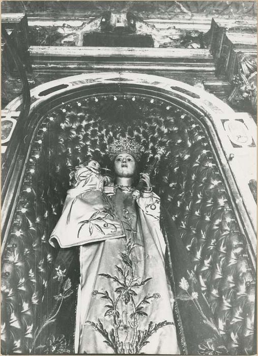 statue : Vierge à l'Enfant dite Notre-Dame-de-Laghet (maître-autel) - © Ministère de la Culture (France), Médiathèque du patrimoine et de la photographie, diffusion GrandPalaisRmn Photo