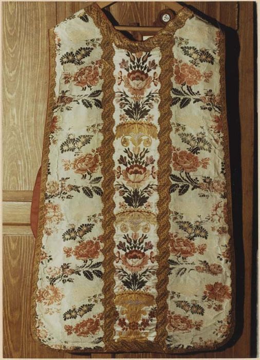 chasuble et accessoires