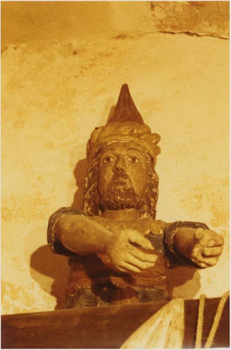 Statue : le Deuxième valet de la Descente de Croix