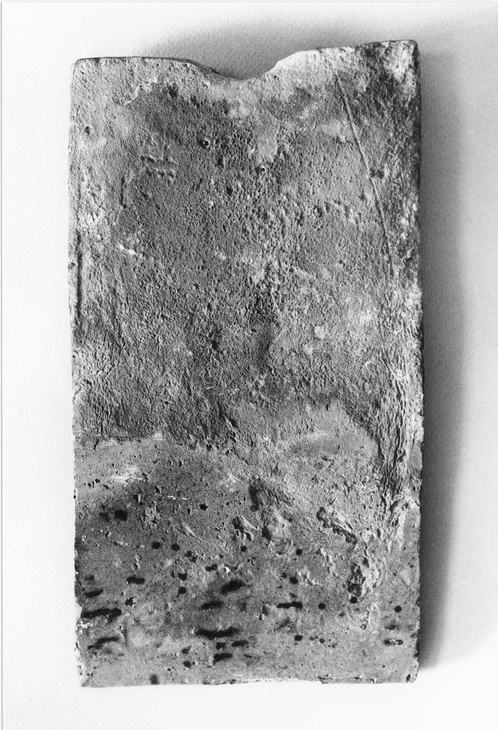 Tuile plate ancienne vernissée biseautée à tenons