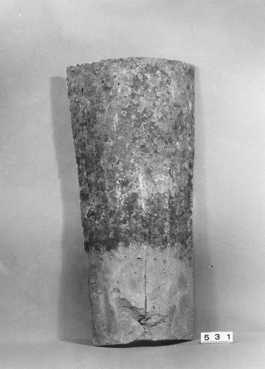 Tuile creuse