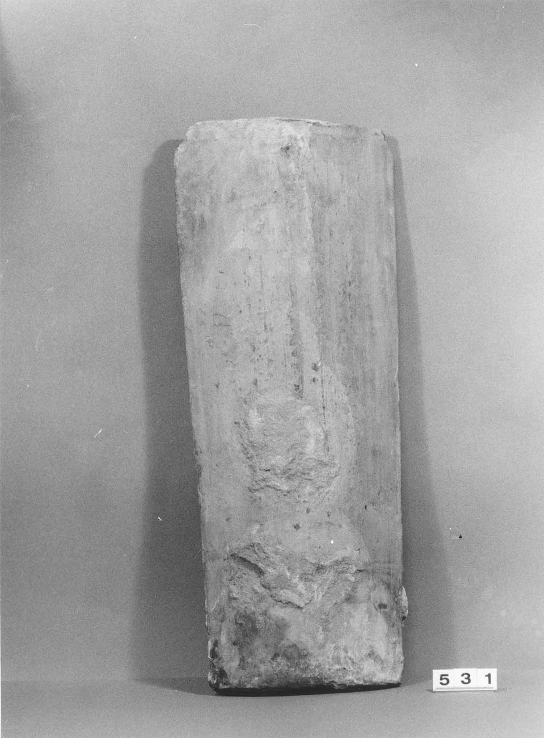 Tuile creuse