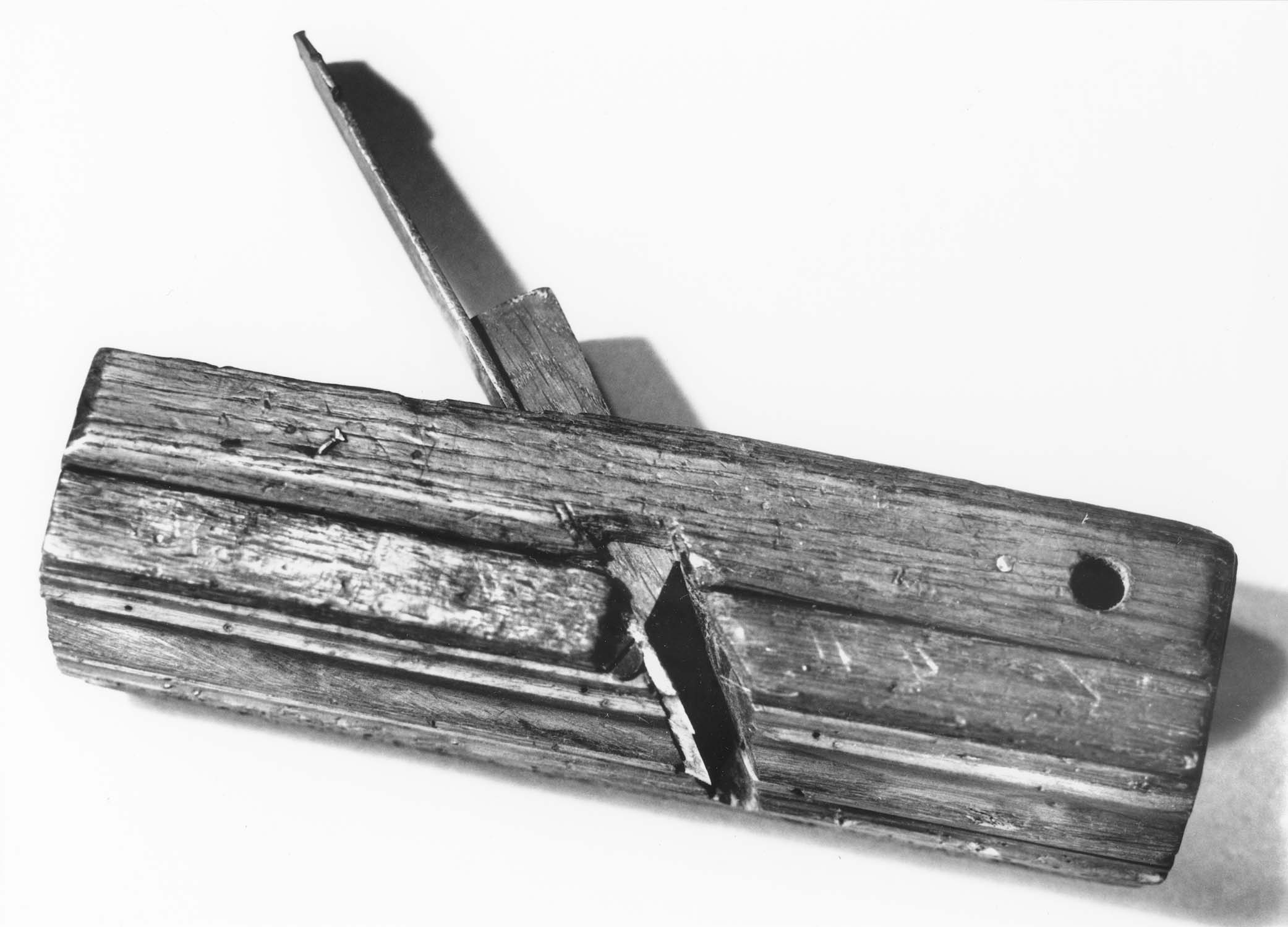 Doucine rectangulaire où s’inscrit la moulure