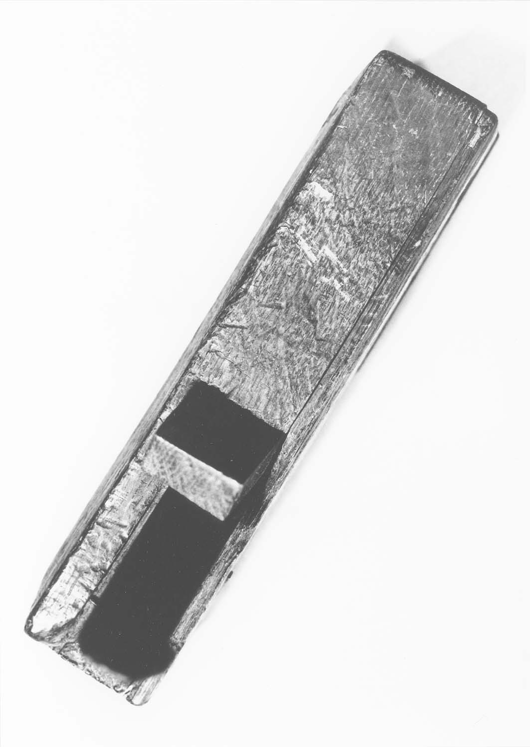 Doucine rectangulaire où s’inscrit la moulure