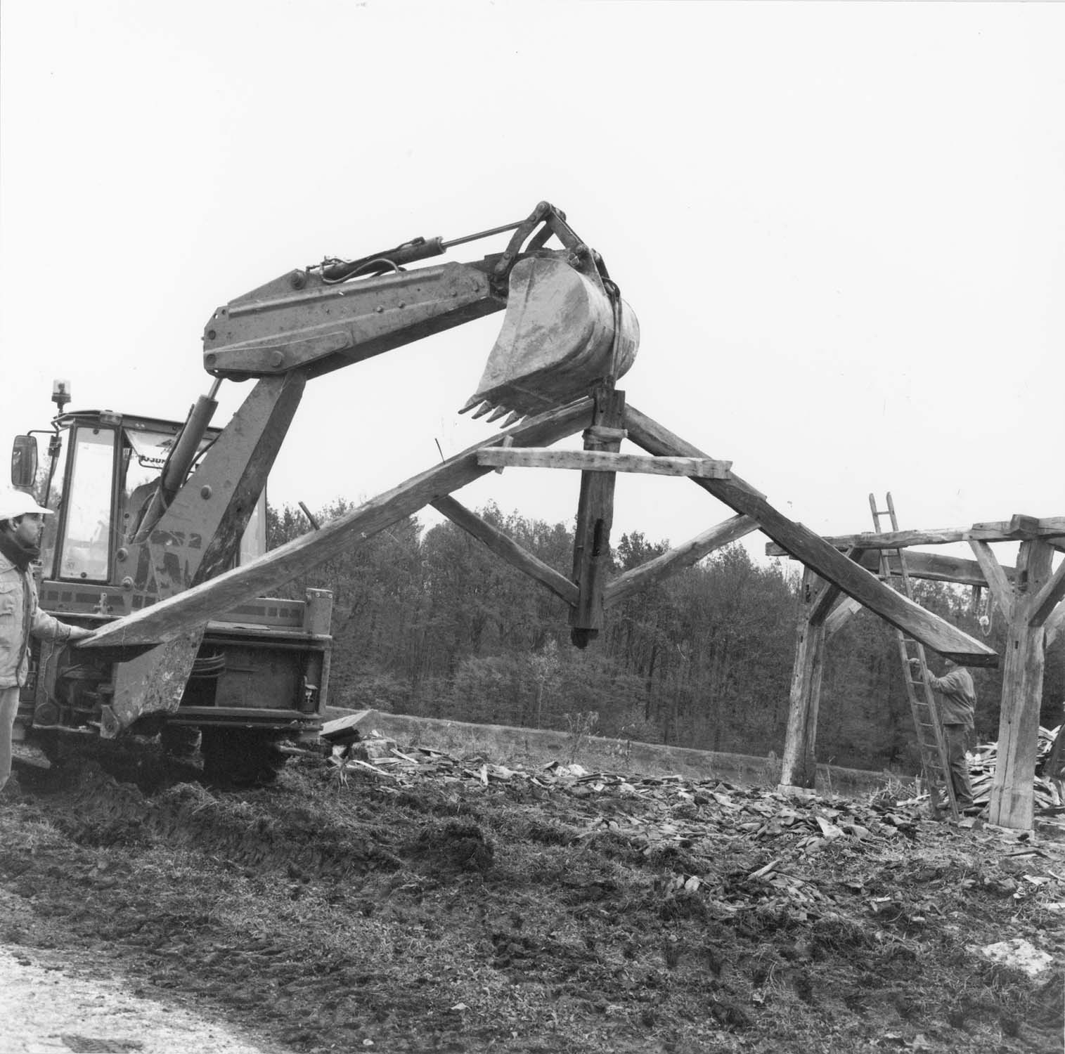 Vue d'une ferme ; construction à pans de bois