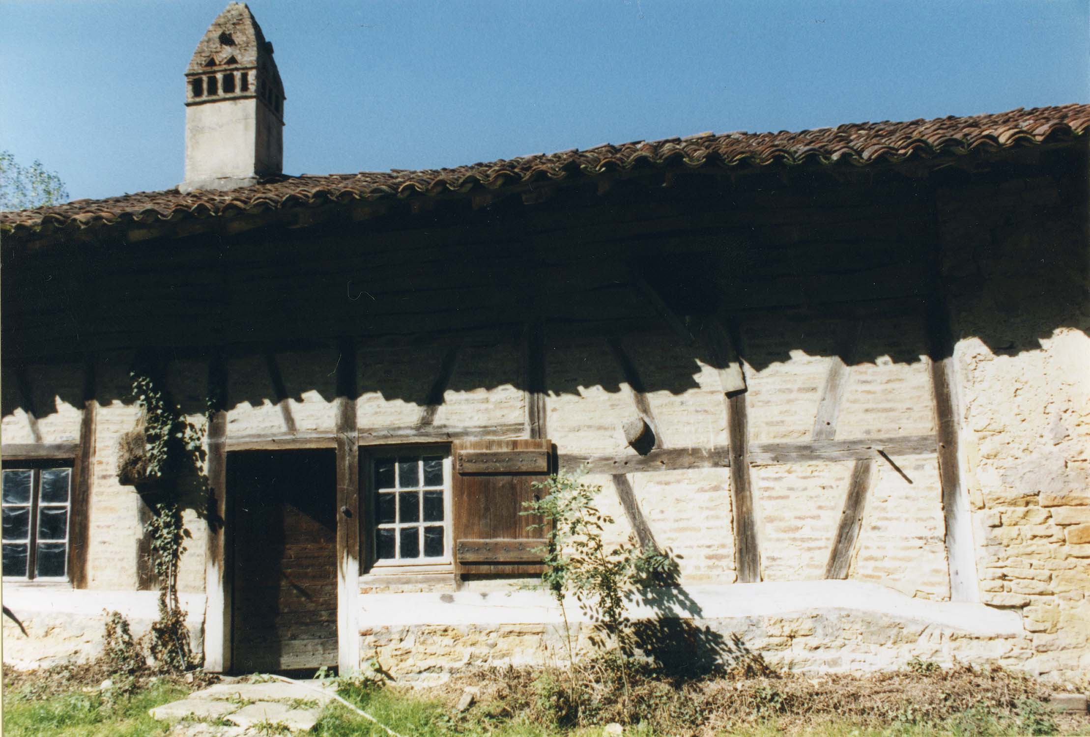 Partie de la "maison chauffure" ; construction à pans de bois