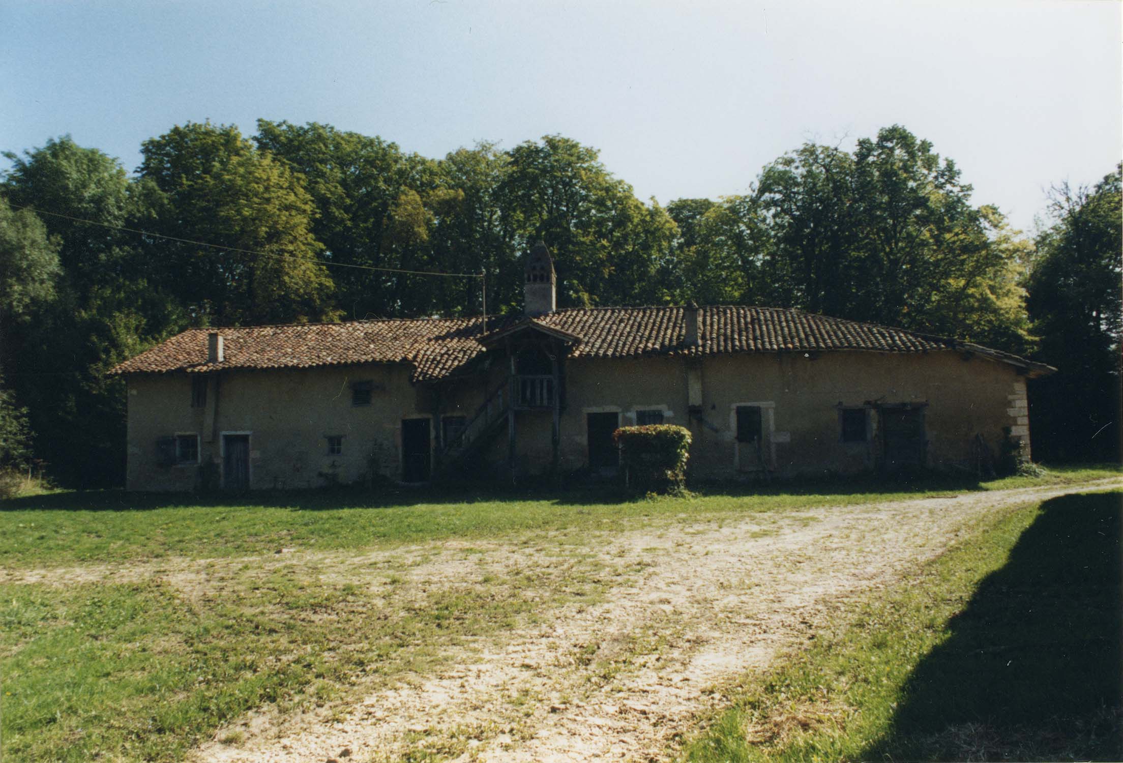 Façade ouest ; construction à pans de bois