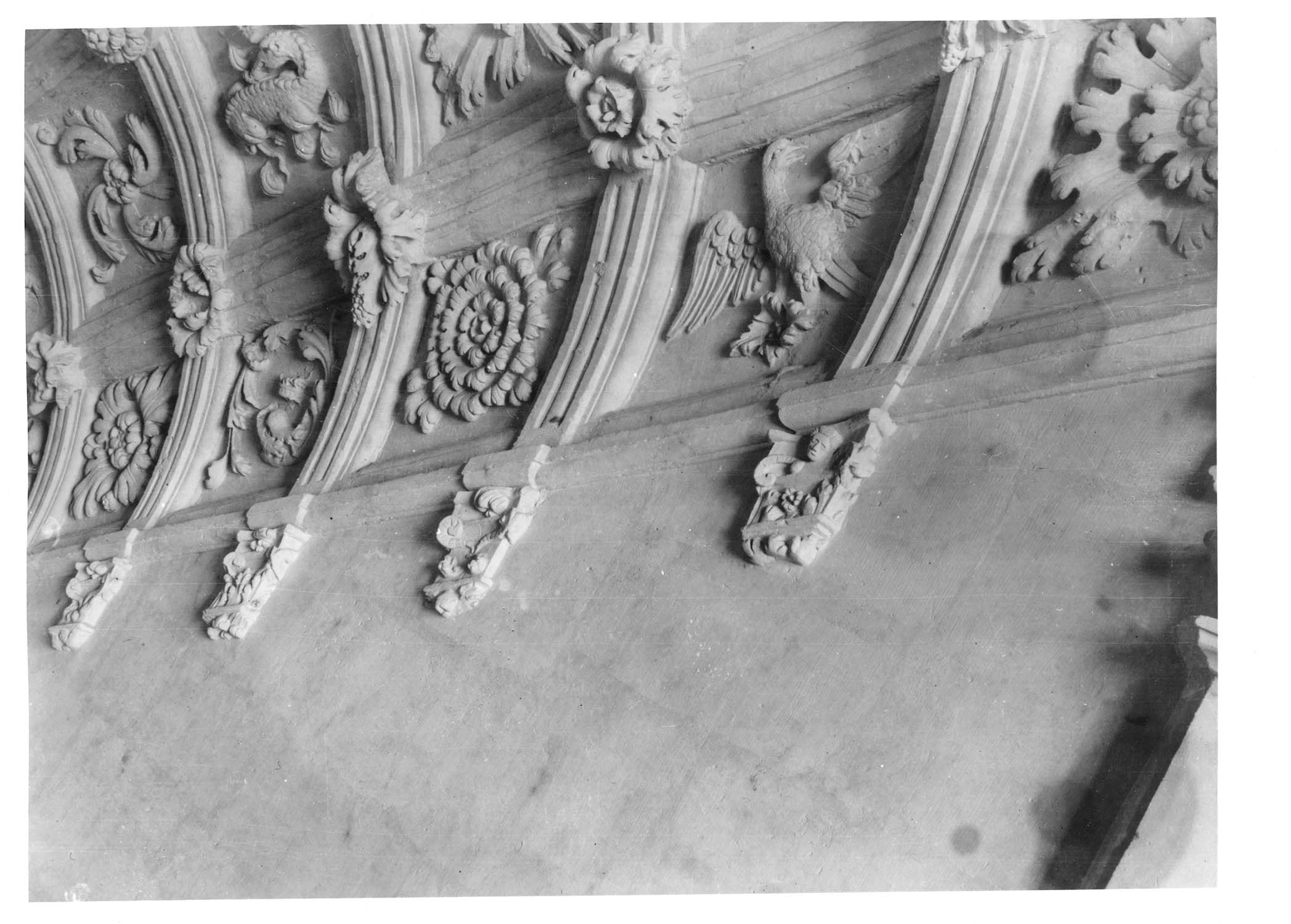 Détail de l'escalier à caissons