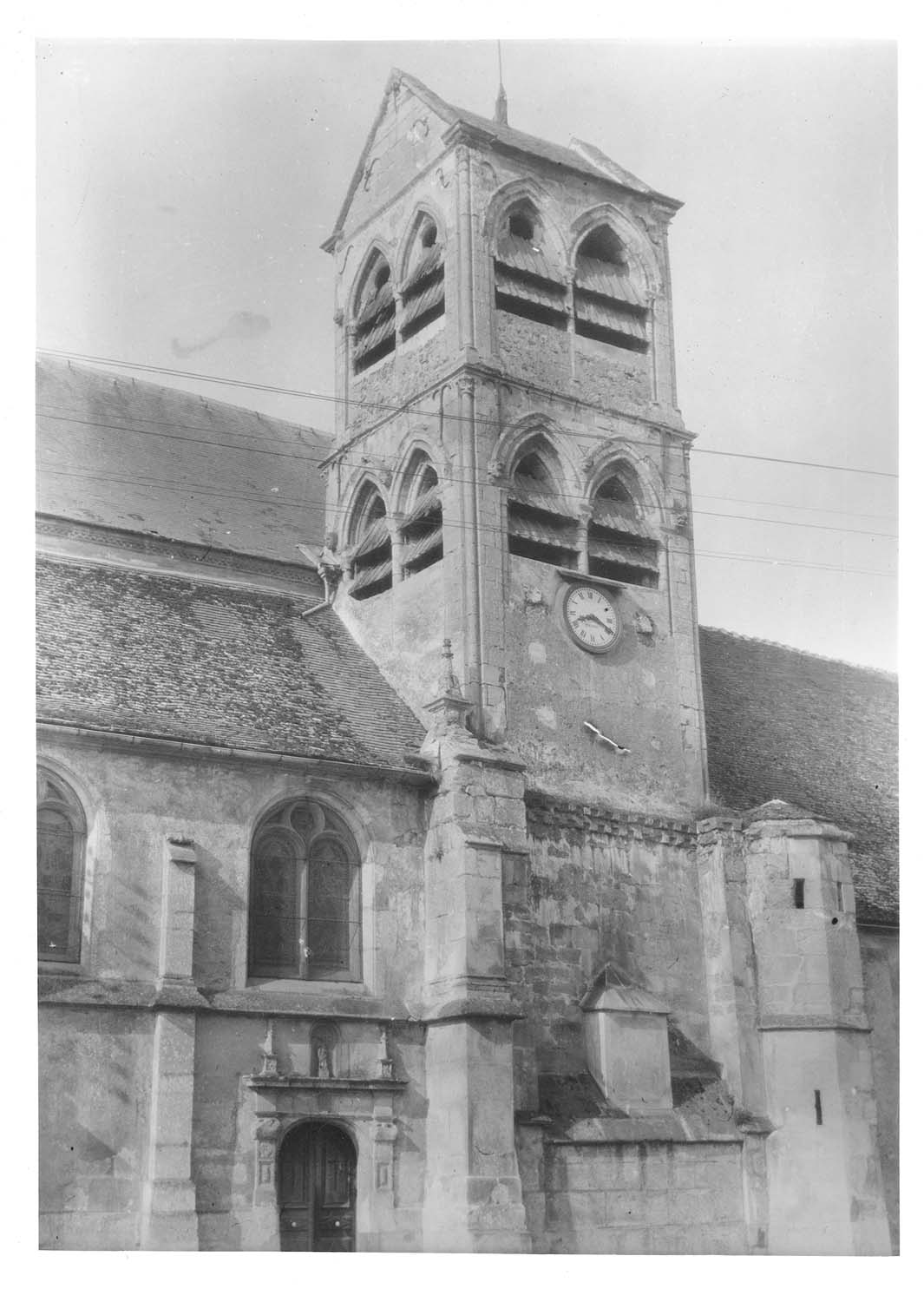 Tour-clocher