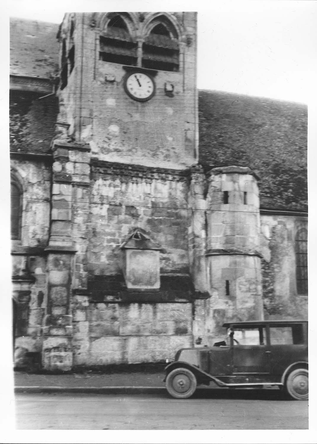 Tour-clocher