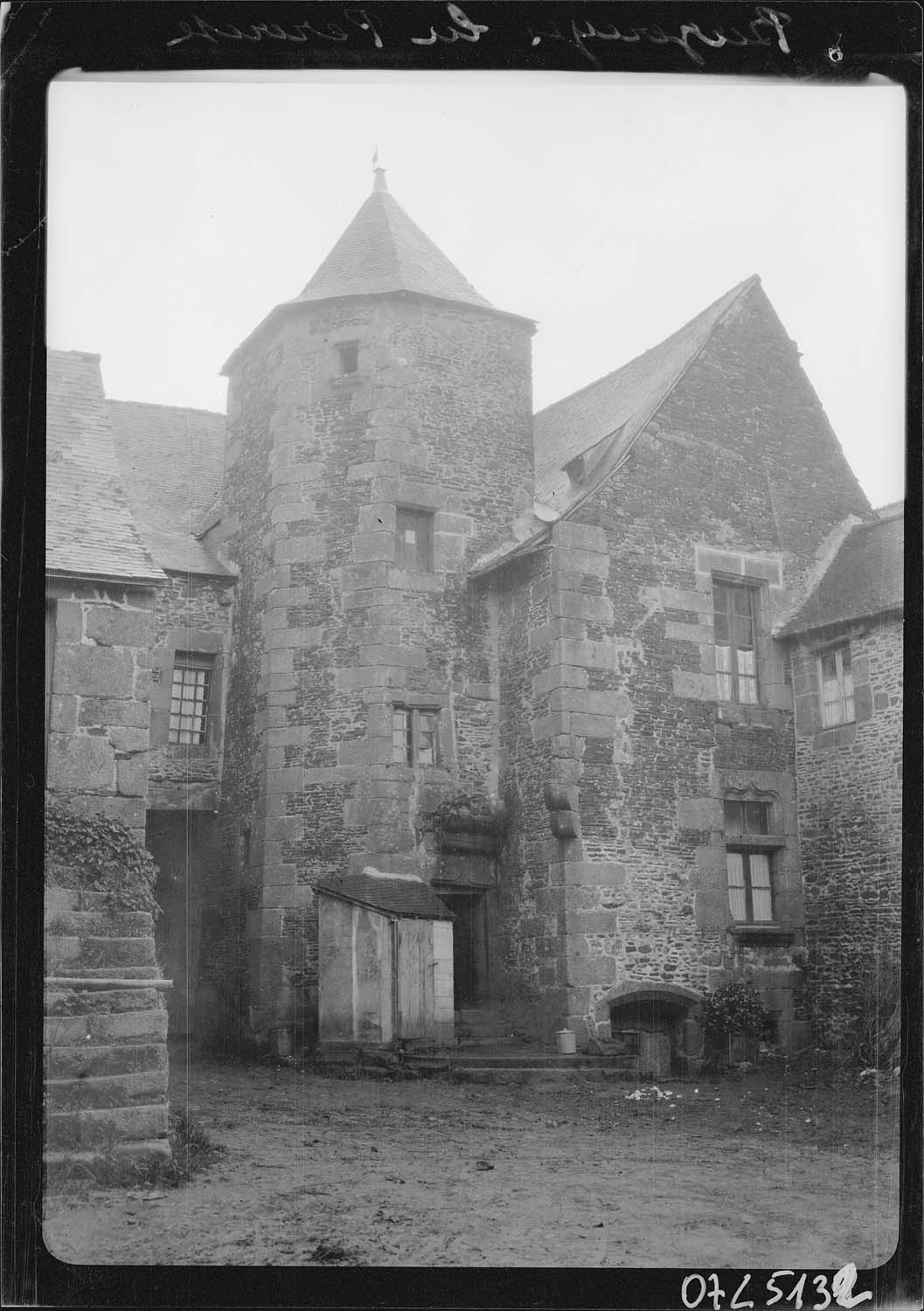 Façade sur cour