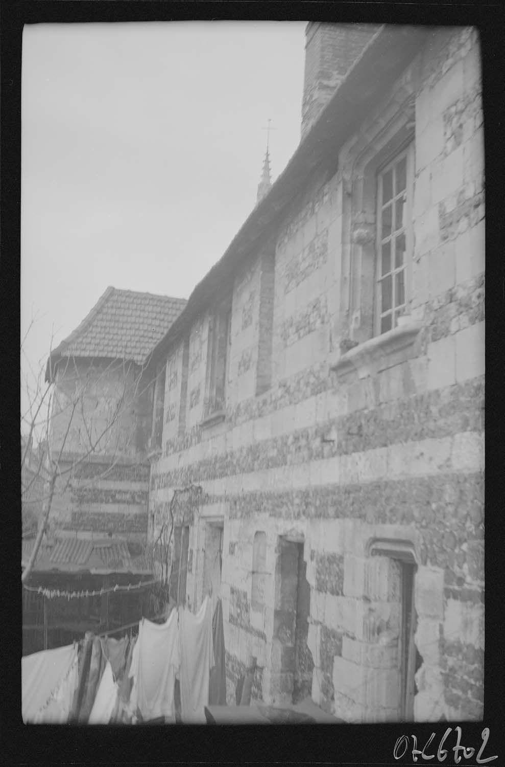 Façade en pierre sur rue