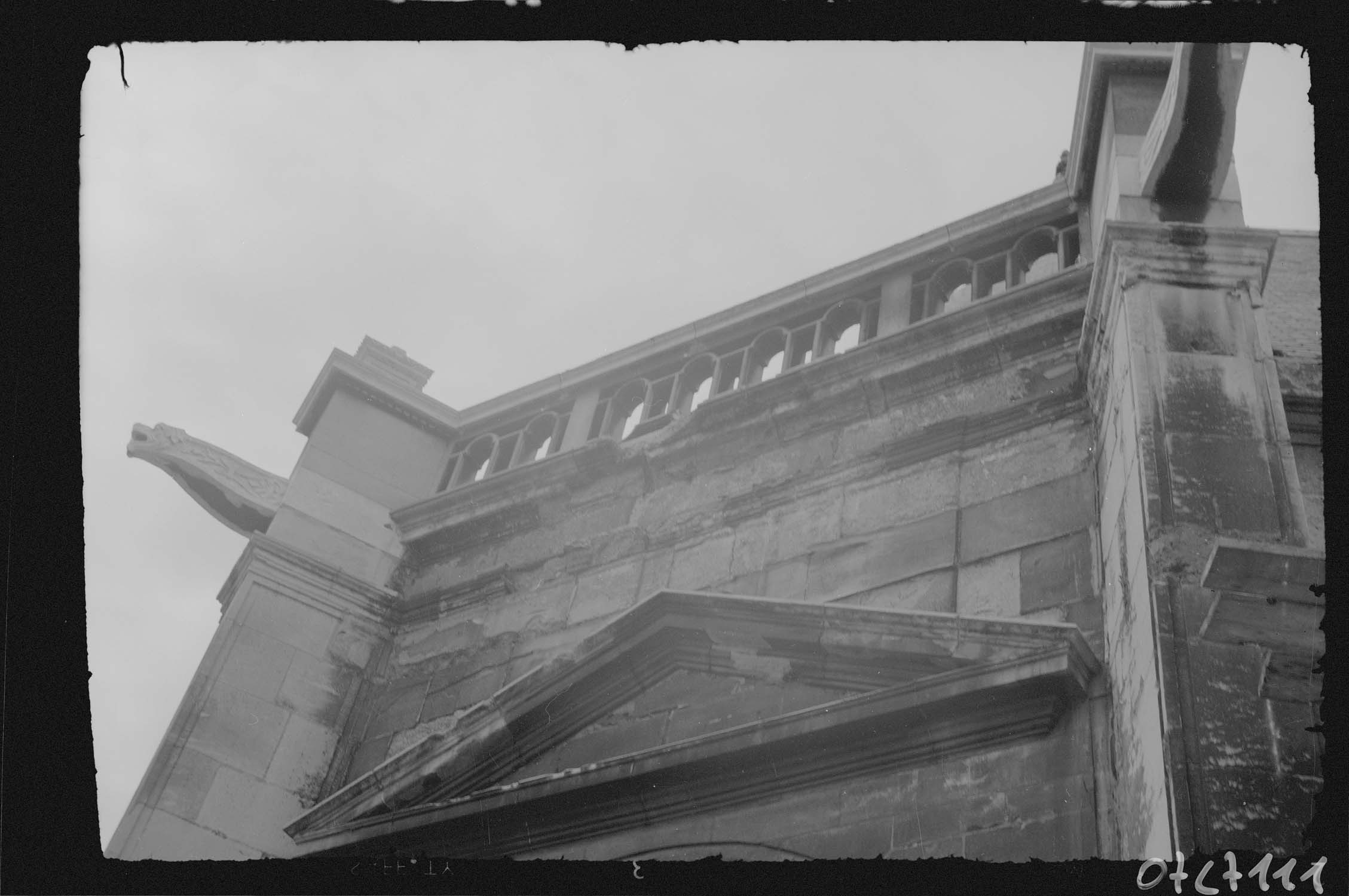 Détail d'une balustrade du chevet