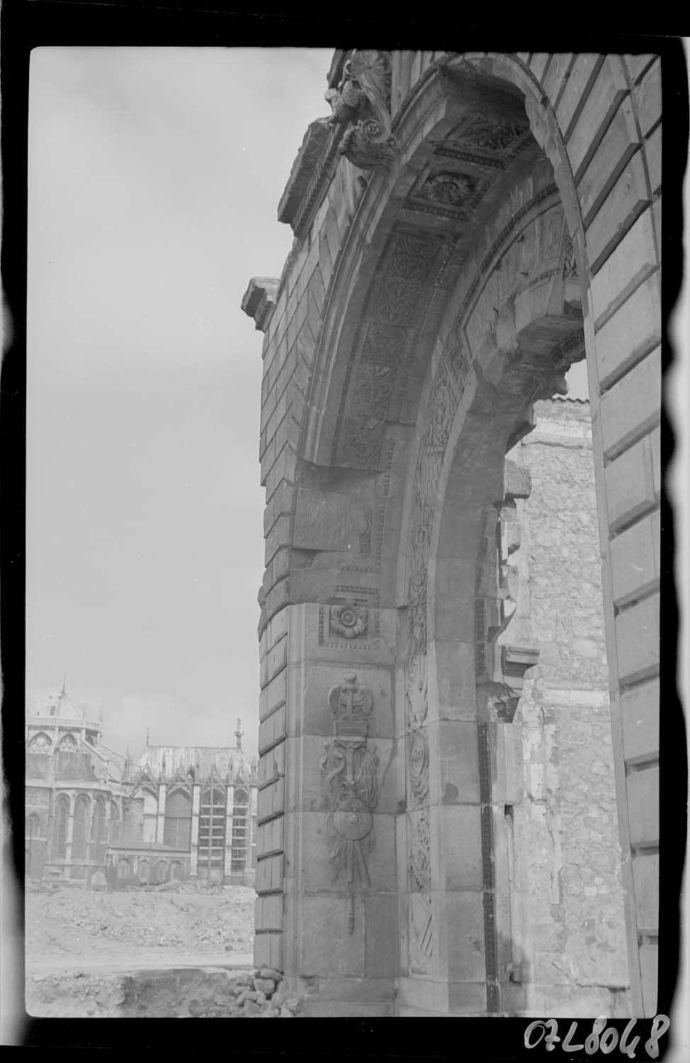 Face extérieure de la porte du pignon