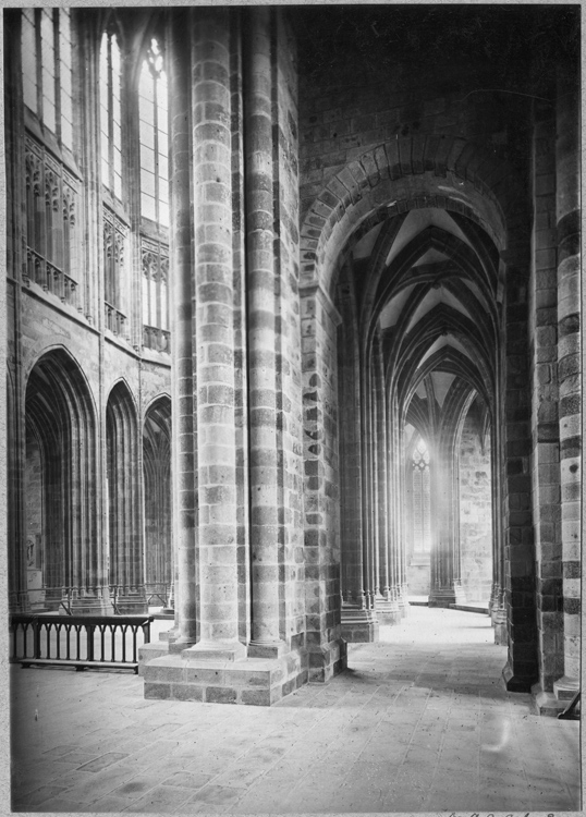 Église abbatiale : collatéral sud